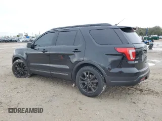 2018 Ford Explorer XLT with VIN 1FM5K7D89JGC52102, listed as a Copart auction lot 41953375 with 49,400 mi miles and Salvage title. Bid and sale history available at DreamBid. Image 2.