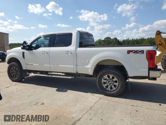 2017 Ford F-250 Lariat с VIN 1FT7W2BT8HEC85559, выставлен на аукционе Copart как лот 57572975 с пробегом 121 068 миль миль и Списание • Salvage title. История ставок и продаж доступна на DreamBid. Изображение 2.