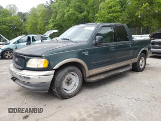 2002 Ford F-150 XLT with VIN 1FTRW07L22KB73631, listed as a Copart auction lot 52759625 with 220,200 mi miles and Clean Title. Bid and sale history available at carsss.com. Image 1.