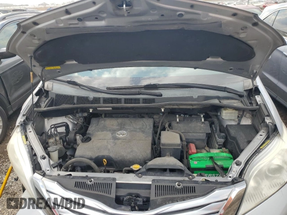 2011 Toyota Sienna XLE AAS with VIN 5TDYK3DC0BS174864, listed as a Copart auction lot 50387005 with 218,938 mi miles and Salvage Title. Bid and sale history available at DreamBid. Image 12.