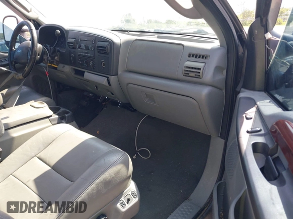 2005 Ford F-250 XL with VIN 1FTSW21P05EA15266, listed as a IAAI auction lot 42356854 with 248,237 mi miles and . Bid and sale history available at DreamBid. Image 5.