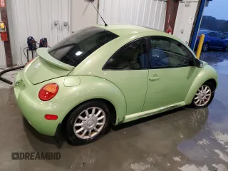 2005 Volkswagen New Beetle Coupe GLS with VIN 3VWCR31C85M406736, listed as a Copart auction lot 81484354 with 215,530 mi miles and Salvage Title. Bid and sale history available at carsss.com. Image 3.