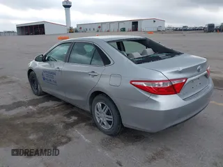 2015 Toyota Camry XLE с VIN 4T4BF1FK7FR451130, выставлен на аукционе IAAI как лот 42124227 с пробегом 194 258 миль миль и . История ставок и продаж доступна на DreamBid. Изображение 3.