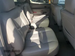 2005 Chevrolet Suburban Z71 with VIN 3GNFK16Z15G114163, listed as a Copart auction lot 55646365 with 212,653 mi miles and Salvage Title. Bid and sale history available at DreamBid. Image 10.