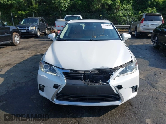 2014 Lexus CT 200h с VIN JTHKD5BH3E2208137, выставлен на аукционе IAAI как лот 42589644 с пробегом 137 761 миль миль и . История ставок и продаж доступна на DreamBid. Изображение 12.