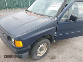 1992 Isuzu Pickup S z VIN 4S1CL11L6N4220965, wystawiony jako IAAI lot #41884618 z przebiegiem 212 385 mil mil oraz . Historia ofert i sprzedaży dostępna na DreamBid. Obrazek 6.