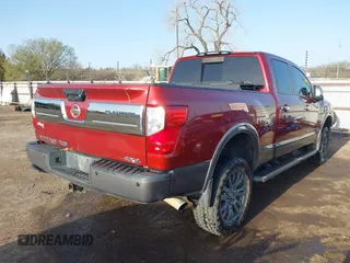 2017 Nissan Titan Pro-4X z VIN 1N6BA1F43HN562377, wystawiony jako IAAI lot #41786607 z przebiegiem 95 207 mil mil oraz . Historia ofert i sprzedaży dostępna na DreamBid. Obrazek 4.