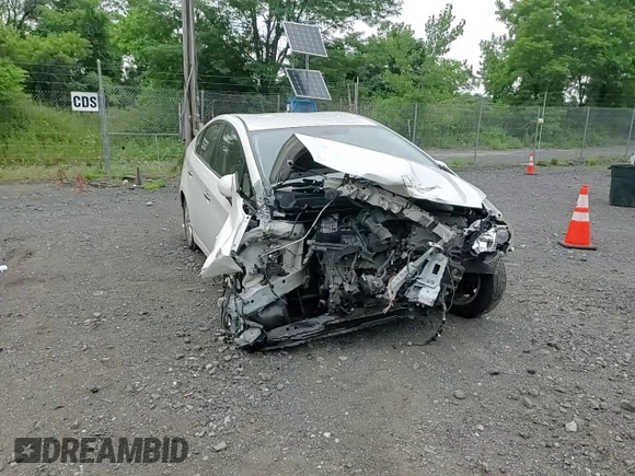 2014 Toyota Prius with VIN JTDKN3DPXE3058125, listed as a Copart auction lot 62286135 with Not provided miles and Salvage title. Bid and sale history available at DreamBid. Image 13.