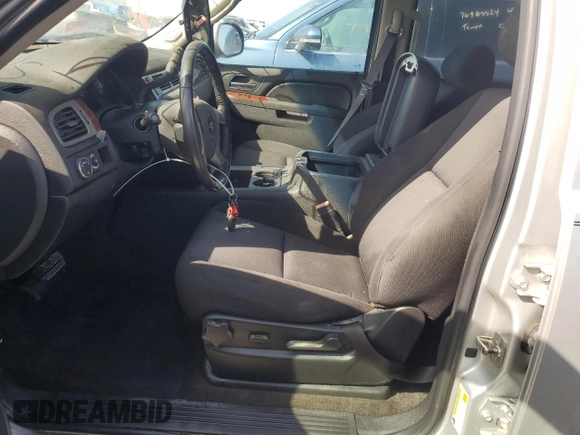 2011 Chevrolet Suburban LS with VIN 1GNSCHE01BR102744, listed as a Copart auction lot 76460694 with 0 mi miles and Non Repairable. Bid and sale history available at carsss.com. Image 7.
