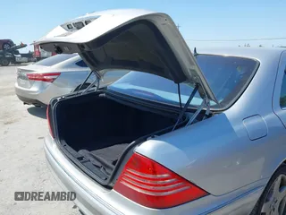 2003 Mercedes-Benz S 430 with VIN WDBNG70J83A333224, listed as a IAAI auction lot 42170215 with 115,278 mi miles and . Bid and sale history available at carsss.com. Image 12.