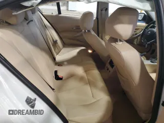 2016 BMW 3 Series 320i xDrive z VIN WBA8A3C59GK551242, wystawiony jako Copart lot #56939365 z przebiegiem 146 326 mil mil oraz Szkoda całkowita • Salvage title. Historia ofert i sprzedaży dostępna na DreamBid. Obrazek 10.