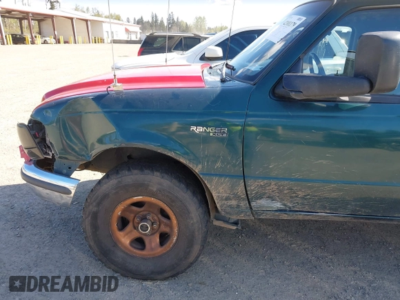 1998 Ford Ranger XL with VIN 1FTZR15U5WPA49175, listed as a IAAI auction lot 42101179 with 260,998 mi miles. Bid and sale history available at carsss.com. Image 6.