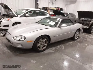 2000 Jaguar XK8 with VIN SAJJA42C7YNA03108, listed as a IAAI auction lot 41258939 with NaN miles. Bid and sale history available at carsss.com. Image 17.