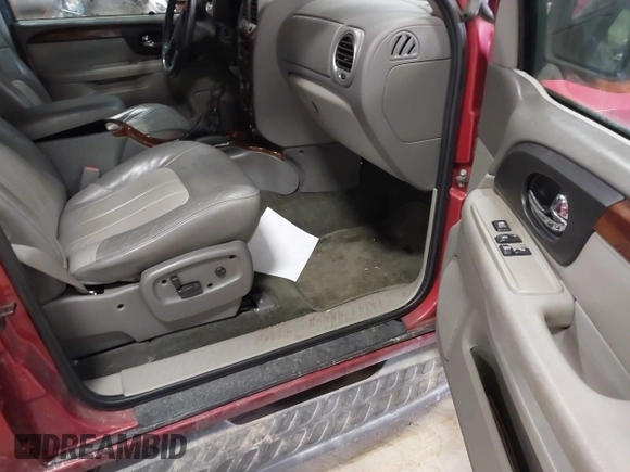 2003 GMC Envoy SLT with VIN 1GKDT13SX32134944, listed as a IAAI auction lot 41498519 with 149,640 mi miles. Bid and sale history available at carsss.com. Image 5.
