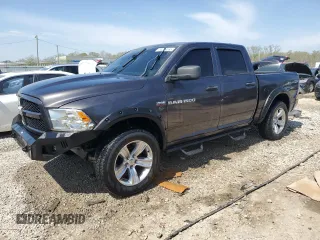 2014 Ram 1500 Express z VIN 1C6RR7KT6ES276554, wystawiony jako Copart lot #53250585 z przebiegiem 110 592 mil mil oraz Nie do naprawy • Non repairable. Historia ofert i sprzedaży dostępna na DreamBid. Obrazek 1.