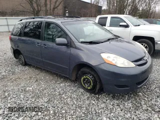 2008 Toyota Sienna XLE with VIN 5TDBK22C18S018893, listed as a Copart auction lot 53005975 with 167,651 mi miles and Clean Title. Bid and sale history available at carsss.com. Image 4.