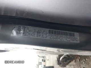 2019 Jeep Cherokee Latitude с VIN 1C4PJLCB5KD457781, выставлен на аукционе IAAI как лот 42557203 с пробегом Не указан миль и . История ставок и продаж доступна на DreamBid. Изображение 9.