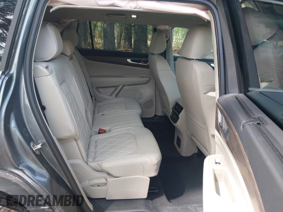 2025 Volkswagen Atlas SEL Premium R-Line with VIN 1V2FR2CA0SC522921, listed as a IAAI auction lot 42033389 with 5,342 mi miles and . Bid and sale history available at DreamBid. Image 8.