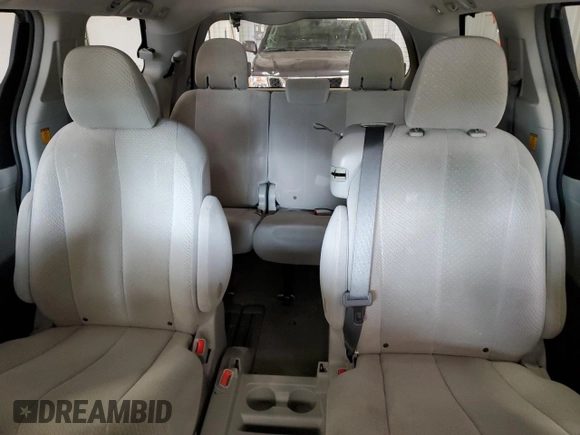 2012 Toyota Sienna LE AAS с VIN 5TDKK3DCXCS244099, выставлен на аукционе Copart как лот 57653065 с пробегом 74 127 миль миль и Чистый • Clean title. История ставок и продаж доступна на DreamBid. Изображение 10.