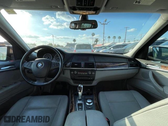 2008 BMW X5 3.0si with VIN 5UXFE43548L007391, listed as a Copart auction lot 81651584 with 60,922 mi miles and Clean Title. Bid and sale history available at carsss.com. Image 9.