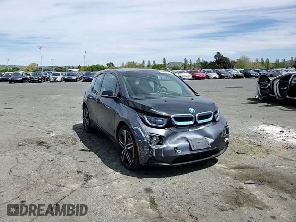 2017 BMW i3 z VIN WBY1Z8C38HV893417, wystawiony jako Copart lot #53063865 z przebiegiem 28 910 mil mil oraz Szkody całkowita. Historia ofert i sprzedaży dostępna na DreamBid. Obrazek 11.