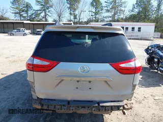 2015 Toyota Sienna LE AAS with VIN 5TDKK3DC4FS557542, listed as a IAAI auction lot 41756997 with 256,000 mi miles. Bid and sale history available at carsss.com. Image 16.