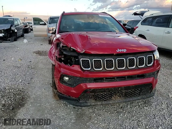 2023 Jeep Compass Latitude with VIN 3C4NJDBN9PT521329, listed as a Copart auction lot 47095775 with 32,213 mi miles and Salvage Title. Bid and sale history available at DreamBid. Image 12.
