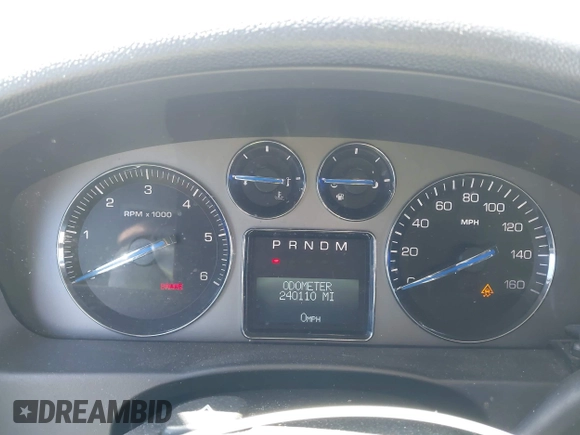 2008 Cadillac Escalade with VIN 1GYEC63818R224347, listed as a IAAI auction lot 41751039 with 240,110 mi miles. Bid and sale history available at carsss.com. Image 7.