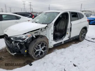 2017 BMW X1 xDrive28i with VIN WBXHT3C38H5F72259, listed as a Copart auction lot 37205783 with 47,812 mi miles. Bid and sale history available at carsss.com. Image 1.
