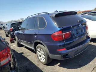 2011 BMW X5 35i with VIN 5UXZV4C55BL409215, listed as a Copart auction lot 53169885 with 166,012 mi miles and Clean Title. Bid and sale history available at carsss.com. Image 2.