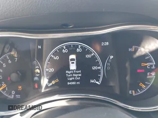 2020 Jeep Grand Cherokee Limited X with VIN 1C4RJEBG4LC265910, listed as a IAAI auction lot 41241569 with 94,060 mi miles. Bid and sale history available at carsss.com. Image 7.