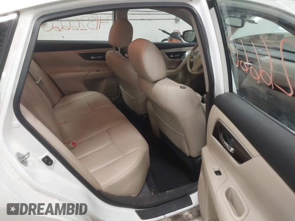2015 Nissan Altima SL with VIN 1N4BL3AP3FC144071, listed as a IAAI auction lot 41526660 with 204,142 mi miles and . Bid and sale history available at carsss.com. Image 8.
