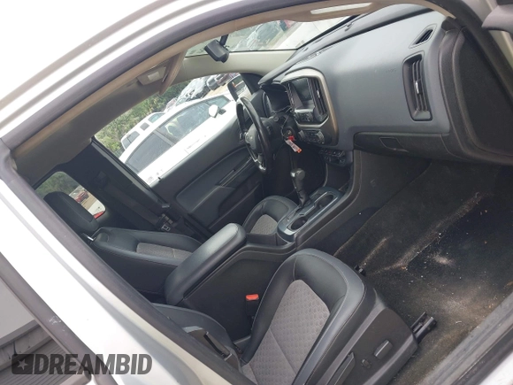 2017 Chevrolet Colorado 4WD Z71 with VIN 1GCHTDEN0H1155319, listed as a IAAI auction lot 39840560 with 116,410 mi miles. Bid and sale history available at carsss.com. Image 5.