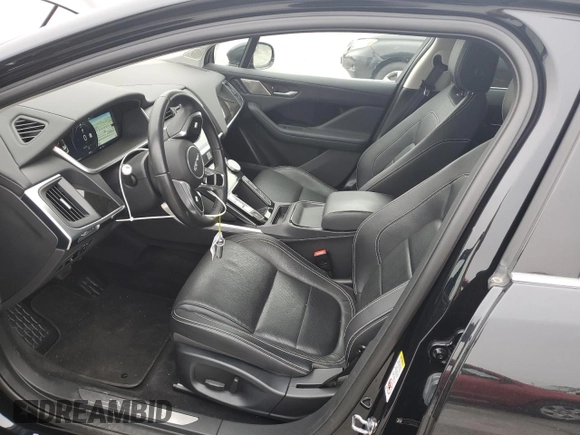 2020 Jaguar I-Pace S с VIN SADHB2S1XL1F80202, выставлен на аукционе Copart как лот 54516864 с пробегом 16 405 миль миль и . История ставок и продаж доступна на DreamBid. Изображение 7.