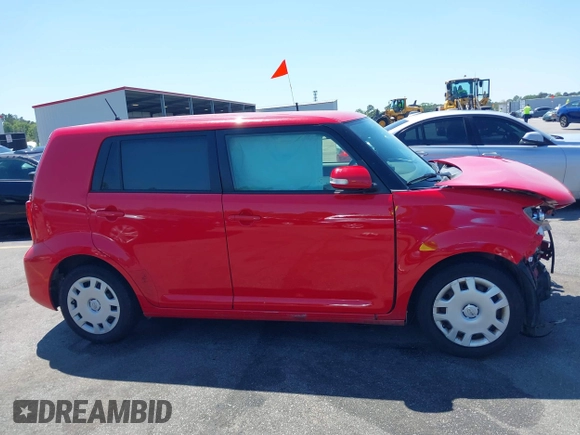 2015 Scion xB with VIN JTLZE4FE1FJ068026, listed as a IAAI auction lot 42041590 with 120,686 mi miles. Bid and sale history available at carsss.com. Image 14.