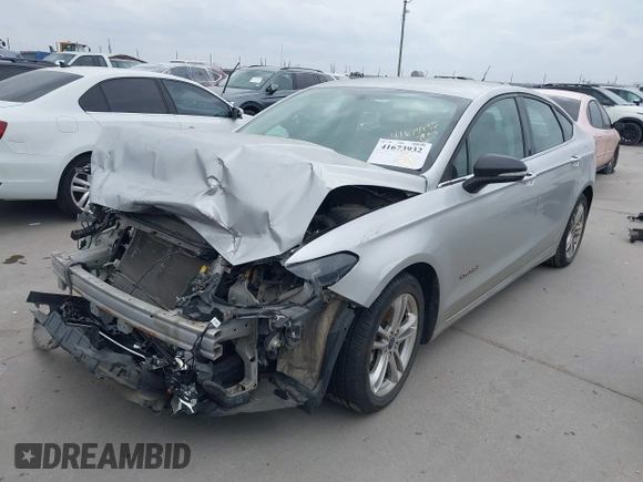 2016 Ford Fusion SE Hybrid with VIN 3FA6P0LU2GR340755, listed as a IAAI auction lot 41673932 with 191,650 mi miles. Bid and sale history available at carsss.com. Image 18.