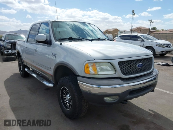 2003 Ford F-150 XLT with VIN 1FTRW08LX3KC79700, listed as a IAAI auction lot 41680562 with 131,052 mi miles. Bid and sale history available at carsss.com. Image 1.