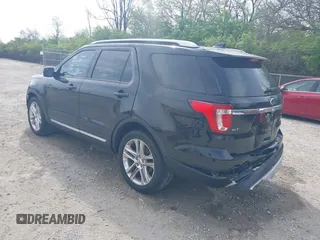 2016 Ford Explorer XLT with VIN 1FM5K8D89GGA06522, listed as a IAAI auction lot 42119767 with 132,630 mi miles and . Bid and sale history available at carsss.com. Image 3.