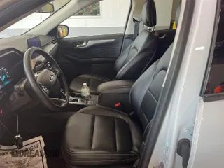 2021 Ford Escape SEL with VIN 1FMCU9H98MUB02889, listed as a IAAI auction lot 42569717 with 42,279 mi miles and . Bid and sale history available at DreamBid. Image 15.