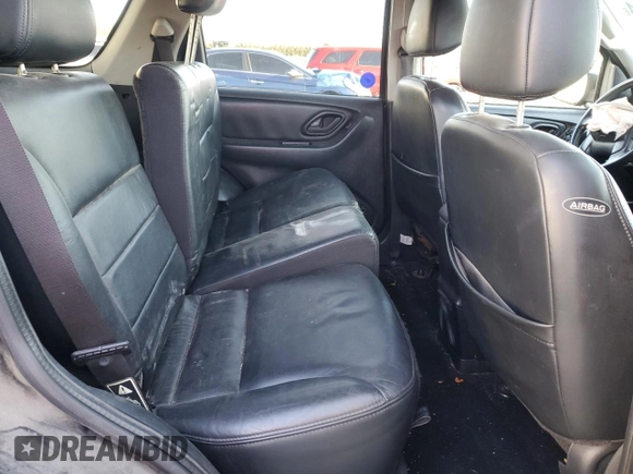 2003 Ford Escape Limited with VIN 1FMCU94123KE19996, listed as a Copart auction lot 82024934 with 225,089 mi miles and Salvage Title. Bid and sale history available at carsss.com. Image 11.