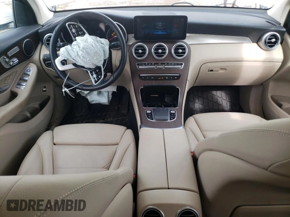 2022 Mercedes-Benz GLC 300 with VIN W1N0G8EB8NV352072, listed as a Copart auction lot 46617695 with 32,124 mi miles and Salvage Title. Bid and sale history available at DreamBid. Image 8.
