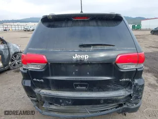 2018 Jeep Grand Cherokee Laredo E with VIN 1C4RJFAG0JC225747, listed as a IAAI auction lot 41691699 with 47,900 mi miles. Bid and sale history available at carsss.com. Image 16.