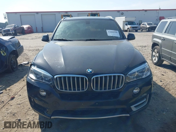 2017 BMW X5 xDrive35i z VIN 5UXKR0C3XH0V79111, wystawiony jako IAAI lot #42000568 z przebiegiem 114 733 mil mil oraz . Historia ofert i sprzedaży dostępna na DreamBid. Obrazek 12.