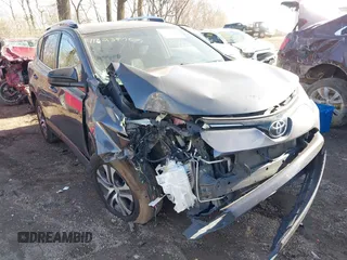 2016 Toyota RAV4 LE with VIN JTMBFREV1GJ085659, listed as a IAAI auction lot 41823575 with 141,657 mi miles. Bid and sale history available at carsss.com. Image 1.