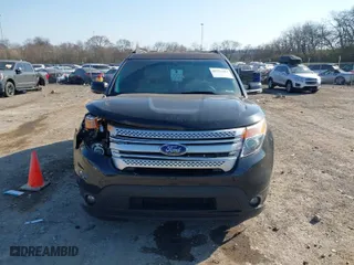 2014 Ford Explorer XLT with VIN 1FM5K7D90EGA20681, listed as a IAAI auction lot 41751453 with 193,709 mi miles. Bid and sale history available at carsss.com. Image 12.