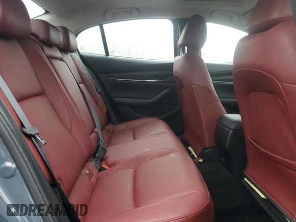 2023 Mazda 3 S Carbon Edition z VIN 3MZBPACM2PM377006, wystawiony jako Copart lot #85168304 z przebiegiem 20 920 mil mil oraz Szkoda całkowita • Salvage title. Historia ofert i sprzedaży dostępna na DreamBid. Obrazek 10.