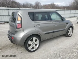 2010 Kia Soul ! with VIN KNDJT2A21A7119143, listed as a Copart auction lot 45126855 with 134,082 mi miles and Salvage Title. Bid and sale history available at carsss.com. Image 3.