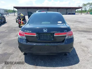 2011 Honda Accord EX-L с VIN 1HGCP3F88BA032555, выставлен на аукционе IAAI как лот 42556674 с пробегом 201 065 миль миль и . История ставок и продаж доступна на DreamBid. Изображение 17.