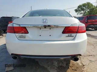 2015 Honda Accord Touring with VIN 1HGCR3F97FA028912, listed as a Copart auction lot 59334845 with 92,779 mi miles and Salvage title. Bid and sale history available at DreamBid. Image 6.