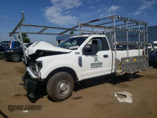 2017 Ford F-250 XL с VIN 1FTBF2A64HEB78868, выставлен на аукционе Copart как лот 72044544 с пробегом 148 215 миль миль и Списание • Salvage title. История ставок и продаж доступна на DreamBid. Изображение 1.